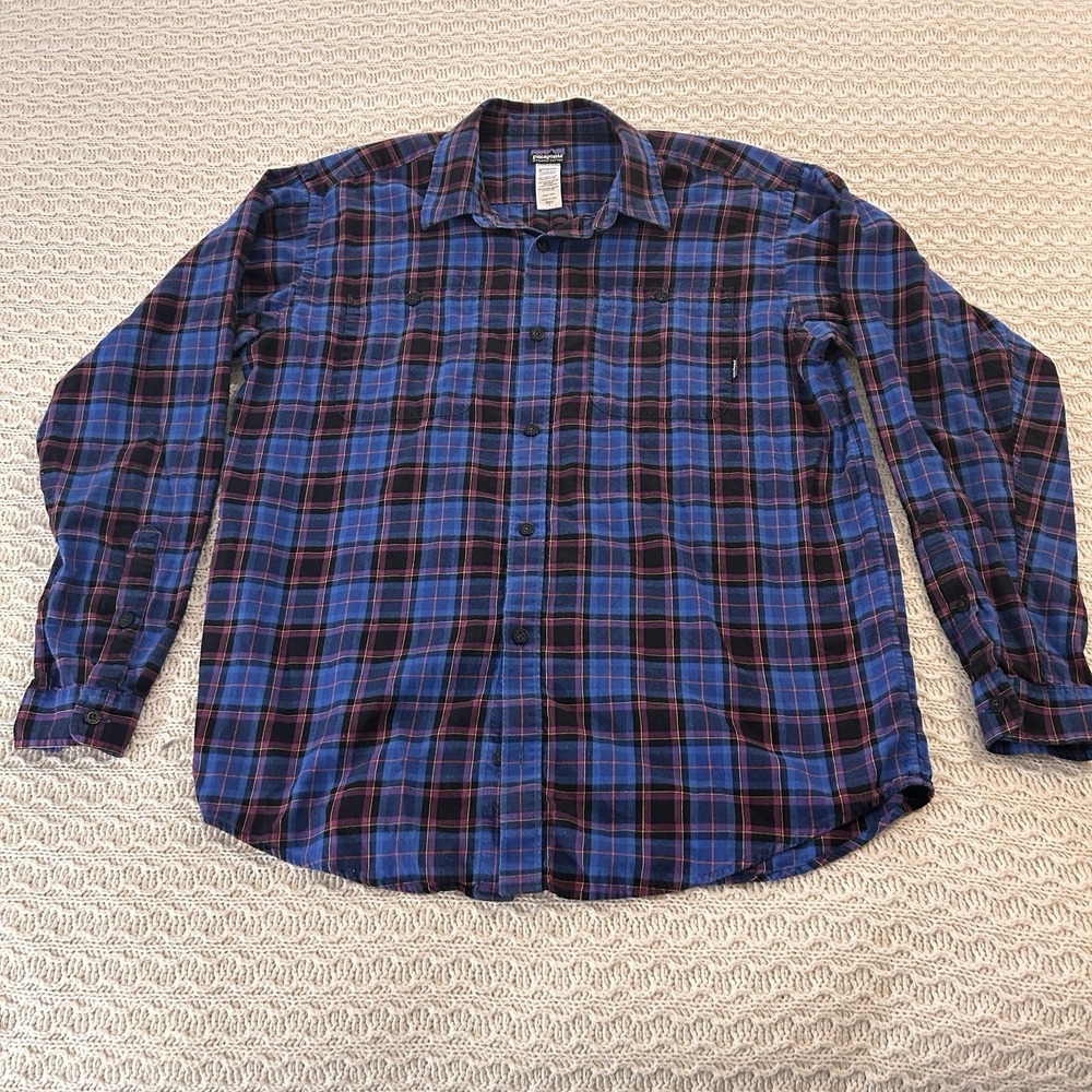 Patagonia Men's Button Down Plaid Long Sleeve Blue Purple Men's Large Shirt